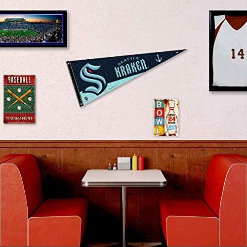 Seattle Kraken Pennant Bandle and Wall Tack Pachots
