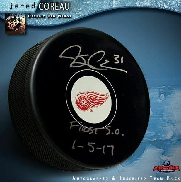 Jared Coreau assinou o Detroit Red Wings Puck com a primeira inscrição de shutout - Pucks autografados