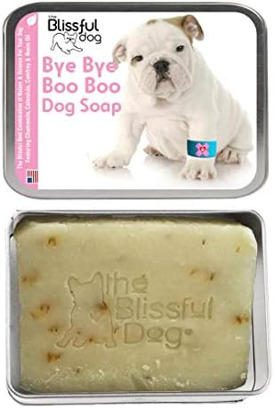 O cão feliz Bye Boo Dog Bar Soap com o Bulldog