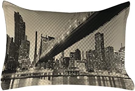Ambesonne New York acolchoado Cobertão de travesseiros, Queensboro Bridge NYC Night Sepia Artprints Urban City