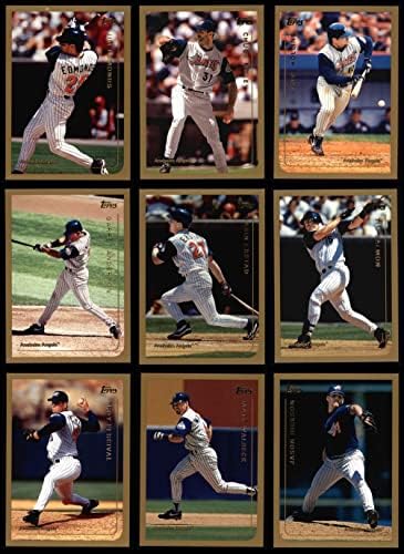 1999 Topps Los Angeles Angels quase completo conjunto de equipes Los Angeles Angels NM/MT Angels