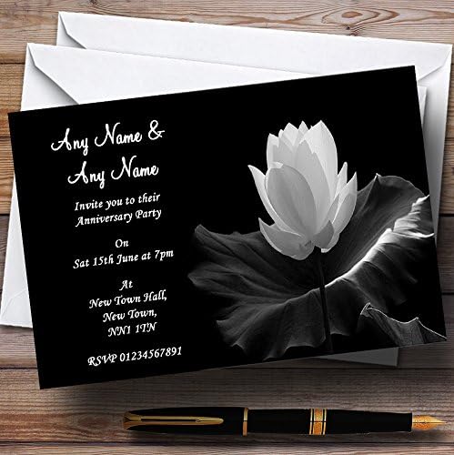 Linda festa de aniversário de casamento de flores brancas preto convites personalizados