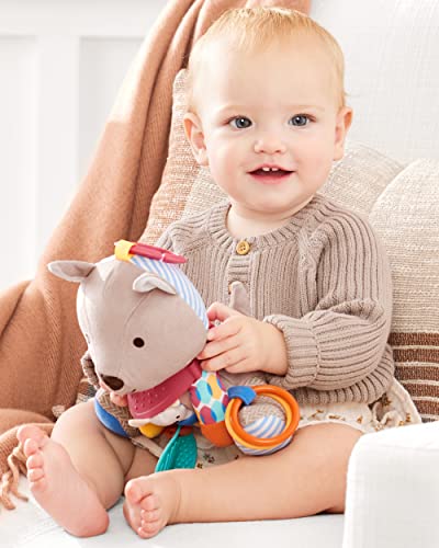 Skip Hop Bandana Buddies Atividade do bebê e brinquedo de dentição com chocalhos e texturas multissensoriais, canguru