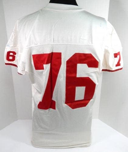 No final dos anos 80, no início dos anos 90, o jogo San Francisco 49ers 76 usou camisa branca
